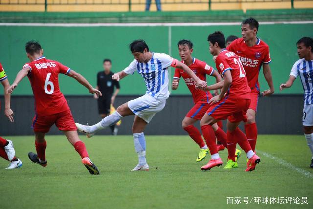 范加尔：阿根廷丢球后梅西不参与比赛 这给我们机会
